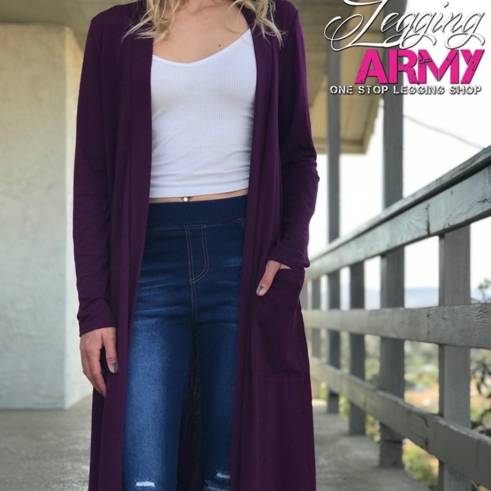 Light Weight Cardigan - Picture 2 of 3